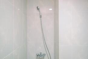 Minimalist Studio Room At Evenciio Margonda Apartment