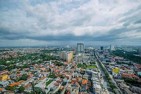 Minimalist Studio Room At Evenciio Margonda Apartment