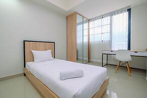 Minimalist Studio Room At Evenciio Margonda Apartment