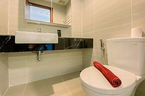 Cozy Studio Room At West Vista Apartment