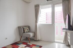 Cozy And Well Designed 2Br At Green Pramuka City Apartment