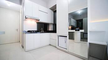 Nice And Comfy Studio At Supermall Mansion Apartment