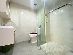 Elegant And Comfortable Studio At Tamansari The Hive Apartment