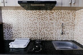 Homey And Cozy 2Br At Jarrdin Cihampelas Apartment