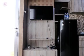 Homey And Cozy 2Br At Jarrdin Cihampelas Apartment