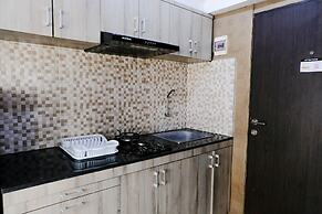 Homey And Cozy 2Br At Jarrdin Cihampelas Apartment