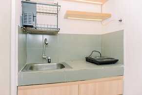 Comfort 2Br At 22Nd Floor Menara Kebon Jeruk Apartment