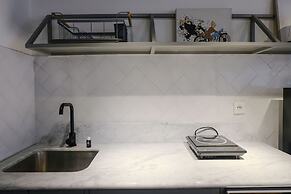 Studio With Private Living Room At Jarrdin Cihampelas Apartment