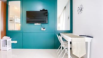 Modern Classic Studio At West Vista Apartment