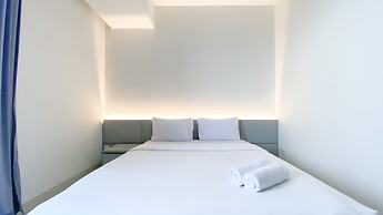 Cozy Living And Warm Studio Apartment At West Vista