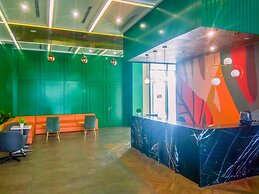 Comfy Studio At 2Nd Floor Evenciio Margonda Apartment