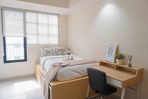 Comfy Studio At 2Nd Floor Evenciio Margonda Apartment