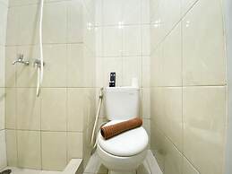 Cozy Stay Studio Room At Springlake Summarecon Bekasi Apartment