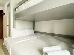 Cozy Stay Studio At Sayana Bekasi Apartment