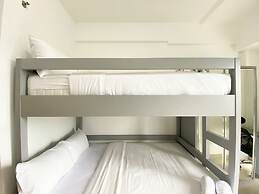 Cozy Stay Studio At Sayana Bekasi Apartment