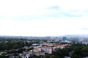 Good Choice Studio Apartment At Tamansari La Grande