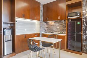 Homey And Spacious 2Br At Samara Suites Apartment