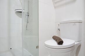 Homey And Spacious 2Br At Samara Suites Apartment