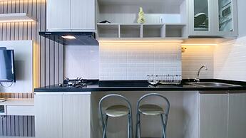 Simple And Cozy Living Studio Transpark Cibubur Apartment
