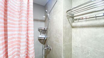 Simple And Cozy Living Studio Transpark Cibubur Apartment