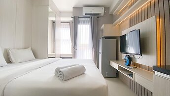 Simple And Cozy Living Studio Transpark Cibubur Apartment