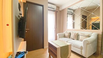 Comfort And Cozy Living 2Br Apartment At Transpark Cibubur