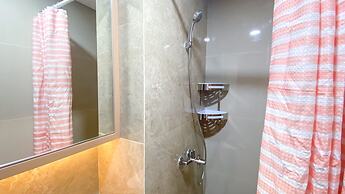 Comfort And Cozy Living 2Br Apartment At Transpark Cibubur