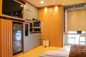 Well Furnished And Cozy 2Br Tokyo Riverside Pik 2 Apartment