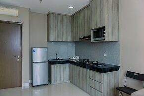 Modern Look 1Br At 22Nd Floor Ciputra International Apartment