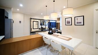 Spacious 2Br At The Via And The Vue Apartment Surabaya