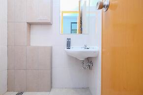 Comfort And Modern 2Br At Royal Heights Apartment