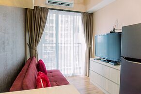 Modern And Tidy 1Br Serpong Greenview Apartment