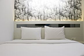 Warm And Minimalist 2Br Green Bay Pluit Apartment