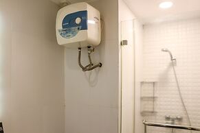 Warm And Minimalist 2Br Green Bay Pluit Apartment