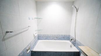 Best Deal And Homey 2Br At Taman Beverly Apartment