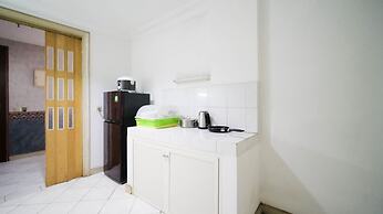 Best Deal And Homey 2Br At Taman Beverly Apartment