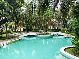 Best Deal And Homey 2Br At Taman Beverly Apartment