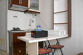 Well Design 2Br Apartment At Green Pramuka City