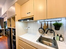 Pleasant And Tidy Studio Apartment Springlake Summarecon Bekasi