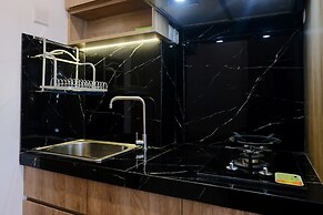 Best Location Studio Apartment At Grand Asia Afrika