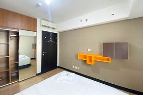 Comfy And Minimalist 1Br At The Wave Kuningan Apartment