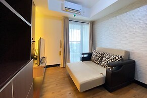 Comfy And Minimalist 1Br At The Wave Kuningan Apartment