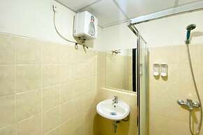 Comfy And Minimalist 1Br At The Wave Kuningan Apartment