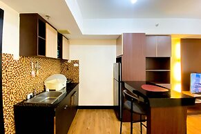 Comfy And Minimalist 1Br At The Wave Kuningan Apartment