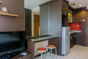 Modern Look And Comfy Studio Great Western Resort Apartment