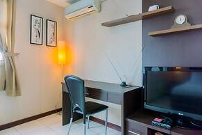 Modern Look And Comfy Studio Great Western Resort Apartment