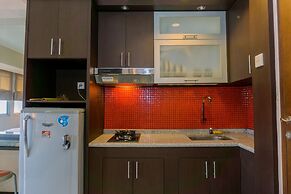 Modern Look And Comfy Studio Great Western Resort Apartment