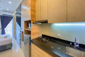 Elegant And Homey Studio Ciputra World 2 Apartment