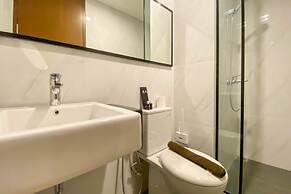 Restful And Comfortable Studio At Ciputra World 2 Apartment