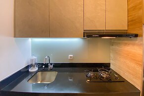 Restful And Comfortable Studio At Ciputra World 2 Apartment